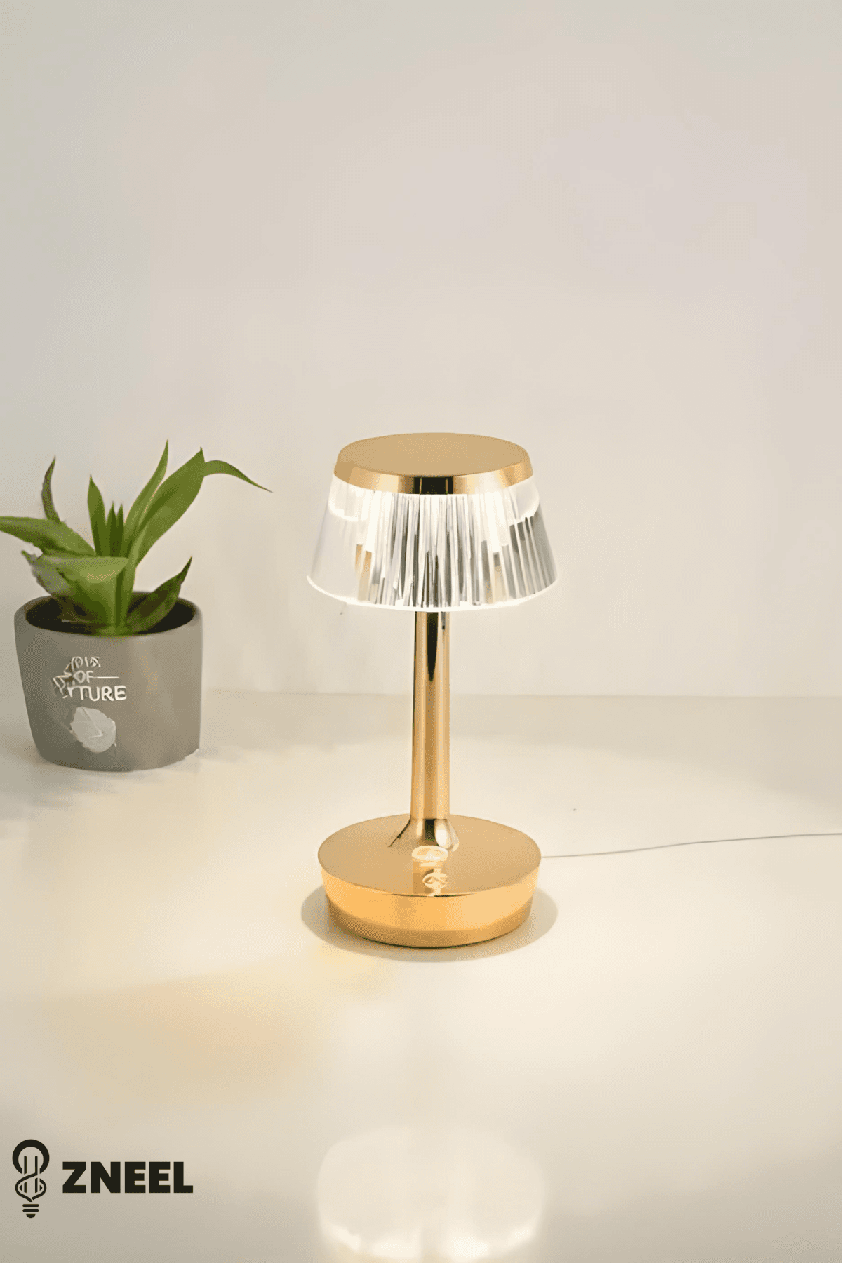 Premium Şarjlı Masa Lambası – 3 Işık Modu, Type-C, Dimlenebilir, 8 Saat Çalışma– 3,5w - Küçük 3