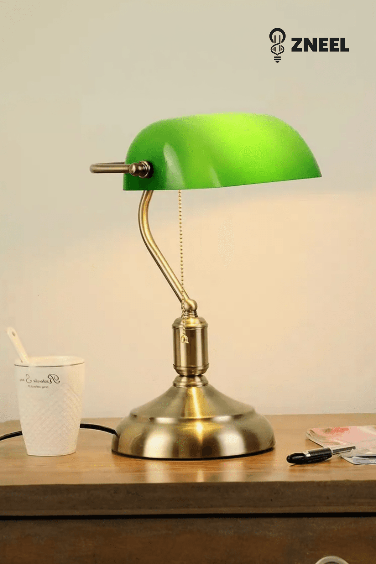 Banker Masa Lambası – Dinamik Oynar Başlık, Sağlam Taban, Cam Başlıklı Pirinç Kaplama - Küçük 8